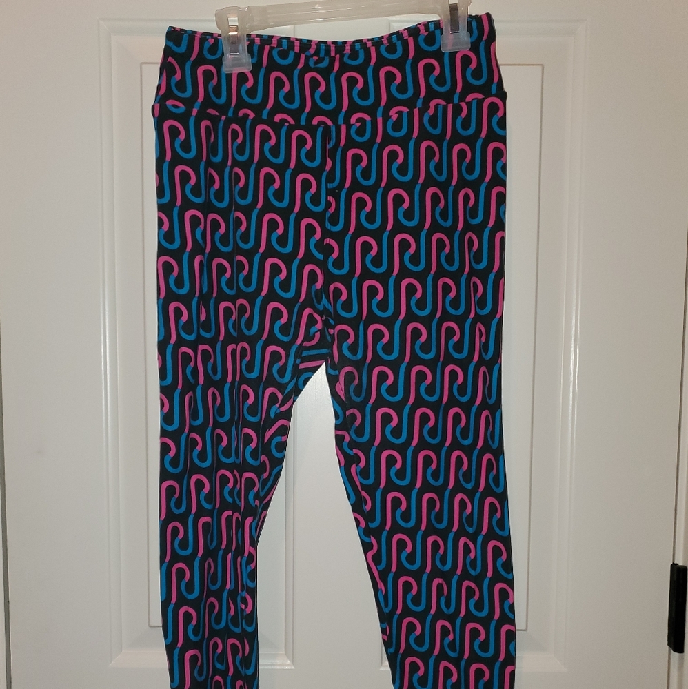 geometric print Lularoe leggings